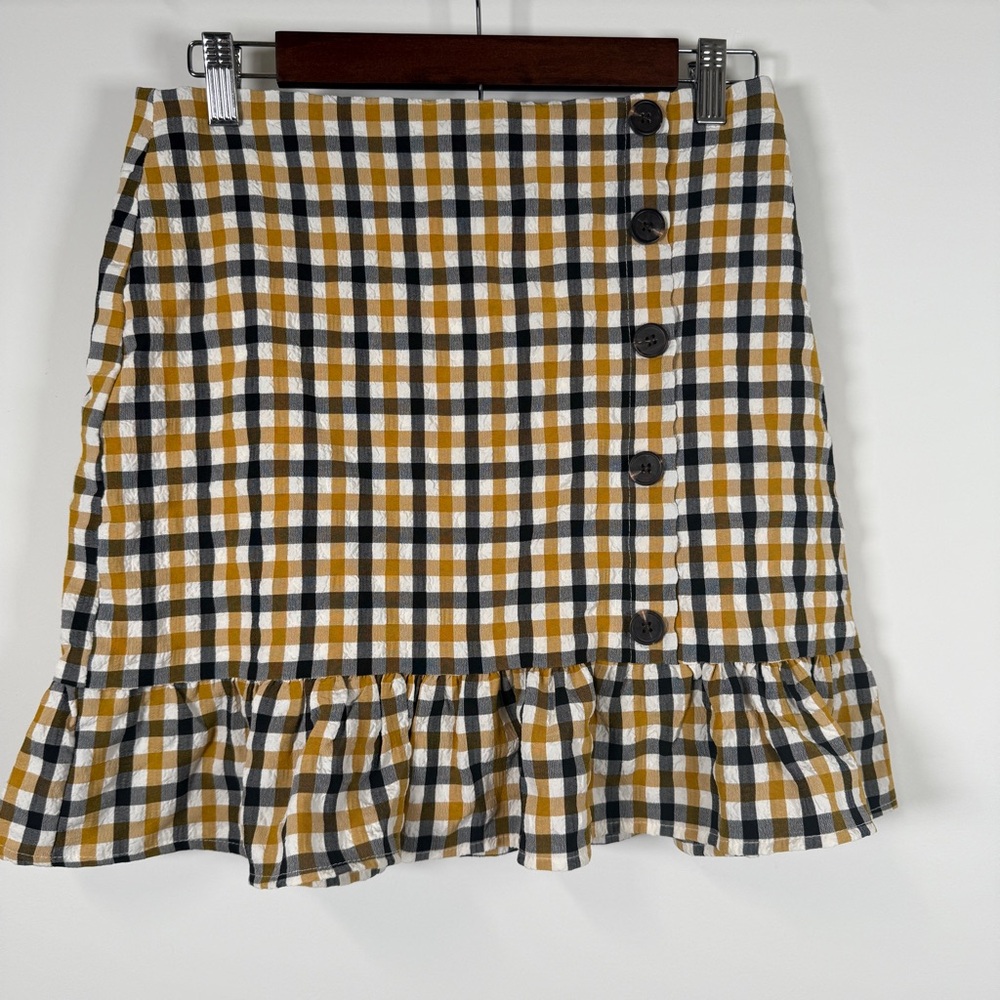 Stylish‎ Checkered Skirt with Ruffle Hem NWT